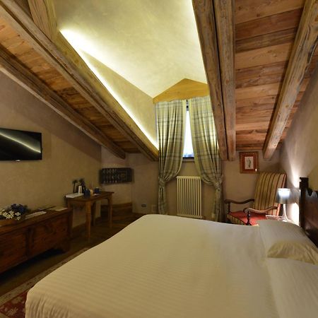 Le Reve Charmant Aosta Zimmer foto